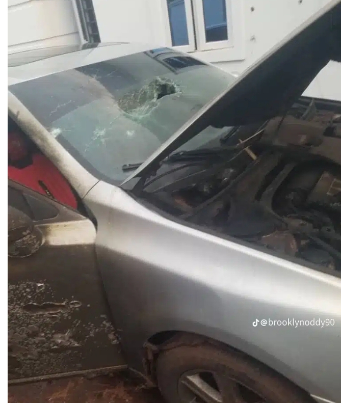 Nigerian woman sets boyfriend's car ablaze after he damages iPhone 14 Pro Max he bought for her